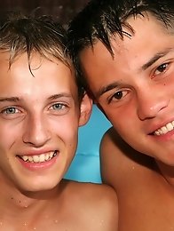 Twosome Gay Teen Boys splash fun