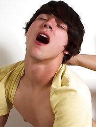 Sexy twink Andy Taylor and wholesome hottie Matthew Keading