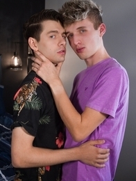 Pretty twink Dawson Grant and Young Caleb Gray.