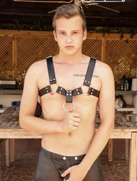 Perverted Summer House. Daniel Karrington, Peter Polloc & Silas Rise