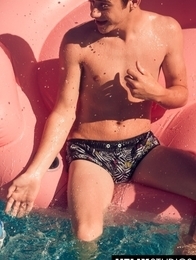 Splash. Josh Brady, Joey Mills, Corbin Colby, Cameron Parks, Luke Wilder,Angel Rivera.